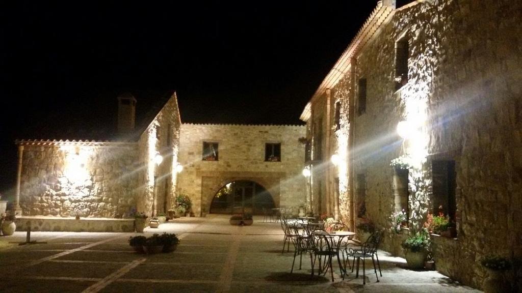 Masseria Rocca Di Gonato Castelbuono  Ngoại thất bức ảnh